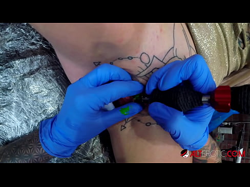 ❤️ Si Sully Savage adunay tattoo sa iyang clitoris ❤❌ Maanindot nga porn sa amon ceb.pornjk.ru ❌️❤